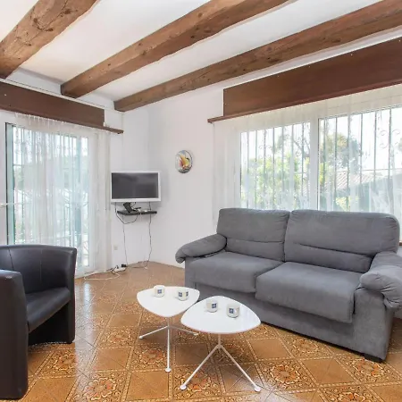 Сasa de vacaciones Puig Romani-2 By Interhome